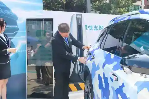 充電5分鐘，續(xù)航增加207公里！廣汽埃安超倍速電池技術和A480超充樁全球首發(fā)